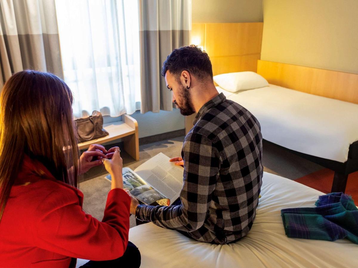 Ibis Hotel Brussels Centre Gare Du Midi Saint-Gilles Esterno foto