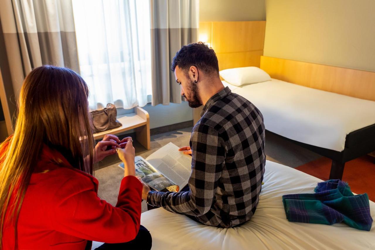 Ibis Hotel Brussels Centre Gare Du Midi Saint-Gilles Esterno foto